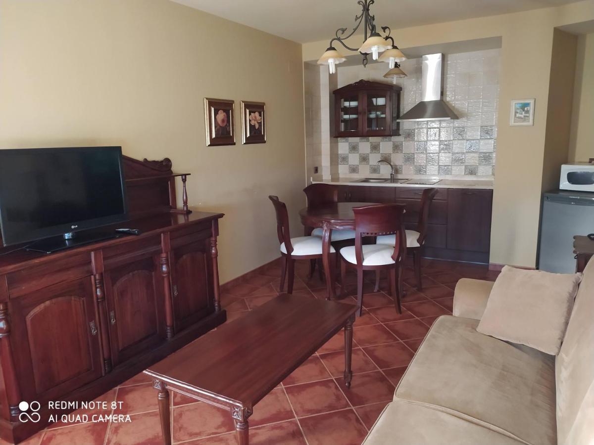 Madrona Hotel Rural El Nogal מראה חיצוני תמונה