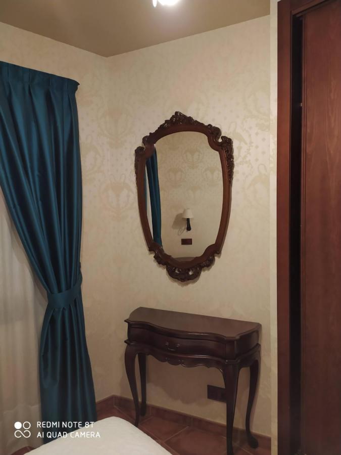 Madrona Hotel Rural El Nogal מראה חיצוני תמונה
